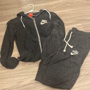 Grey Nike set
